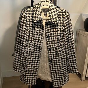 Anne Klein Houndstooth Blazer in Black and White
